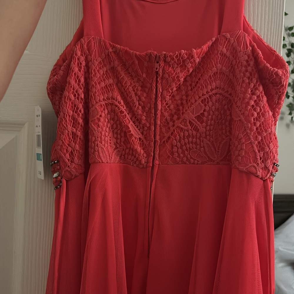 Brand New ! - Picture 3 of 3